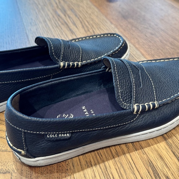 Like New COLE HAAN Men's PINCH WEEKENDER Leather Slip On Sz 8.5 - Picture 3 of 5